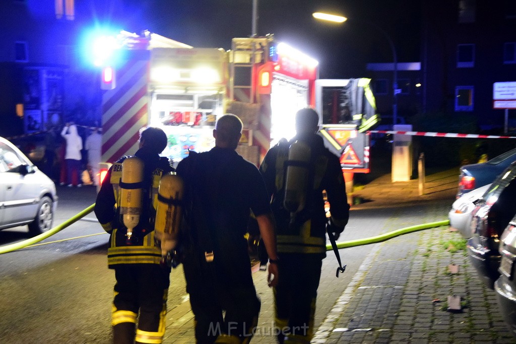 Feuer 2 Y Kellerbrand Koeln Ostheim Ruppinerstr P196.JPG - Miklos Laubert